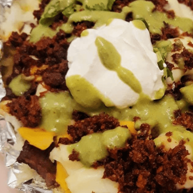 1 Papa de Pastor + 2 Quesadilla de Bistec
