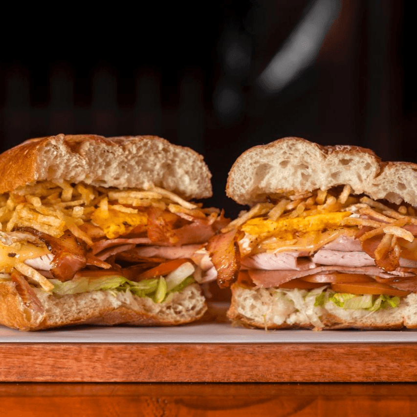 Sándwich Lomito Brutal