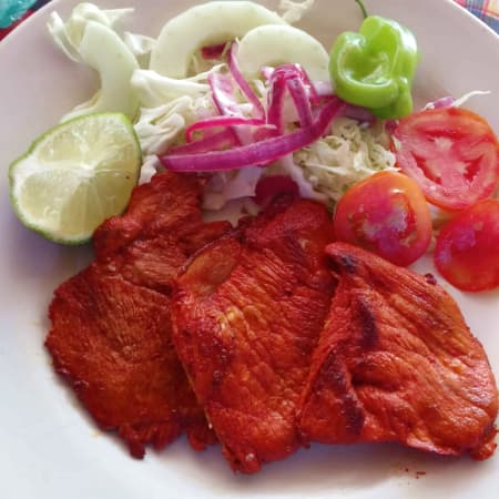1/2 Puerco Rojo
