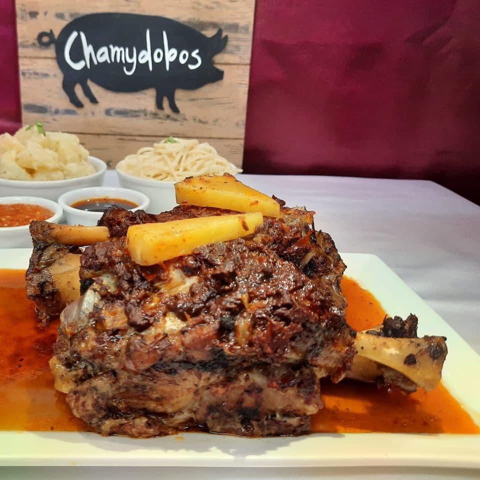 1 Pieza de Chamorro