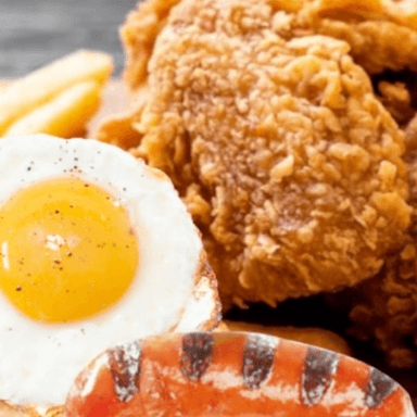 1/4 BROSTER + HUEVO + CHORIZO LA ALEMANA