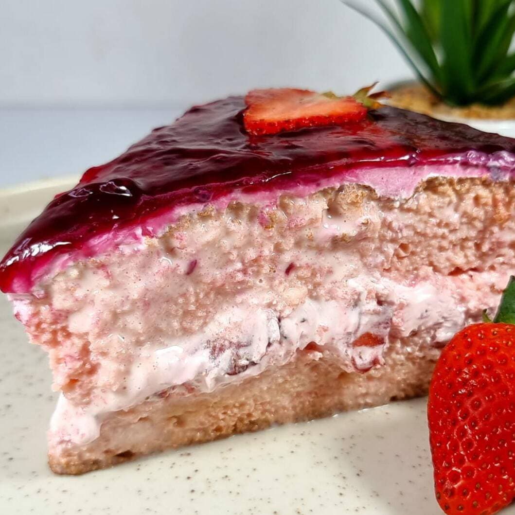 Torta Tres Leches de Mora Fresa