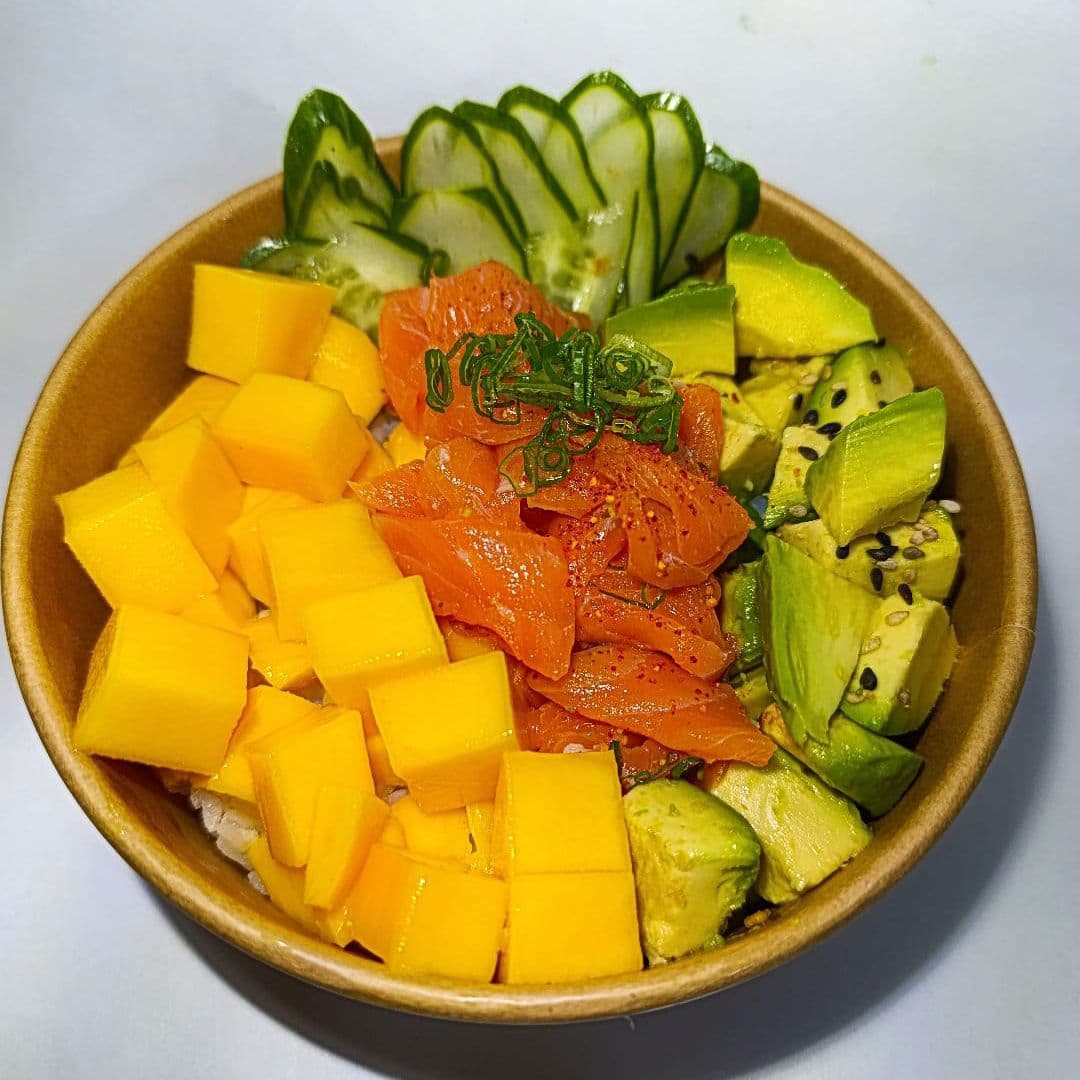 Poke Tropical