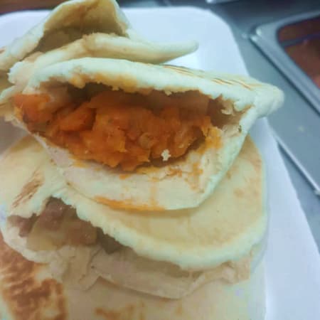 Gordita de Rojo
