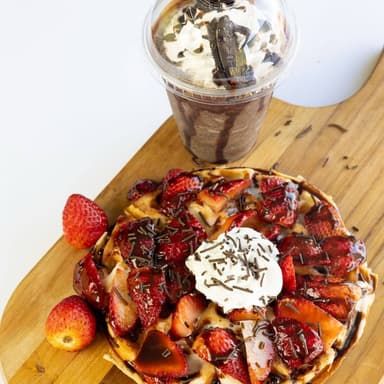 COMBO WAFFLE + FRAPPE
