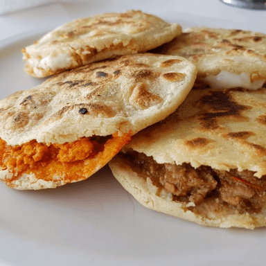5 Gorditas + Refresco de Sabor