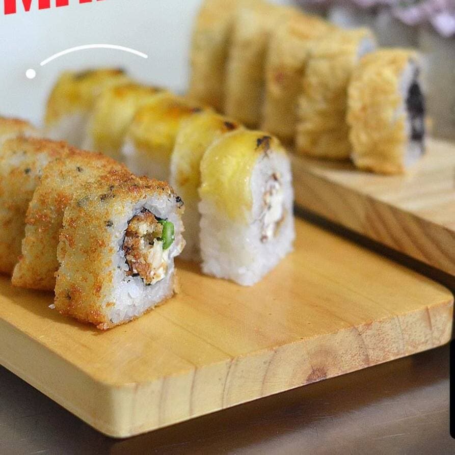 15 Makis + Gaseosa 300 ML