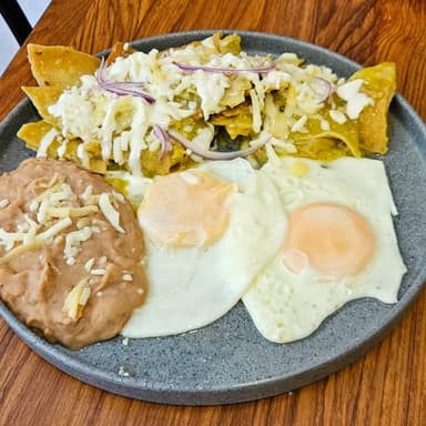 Huevos Divorciados