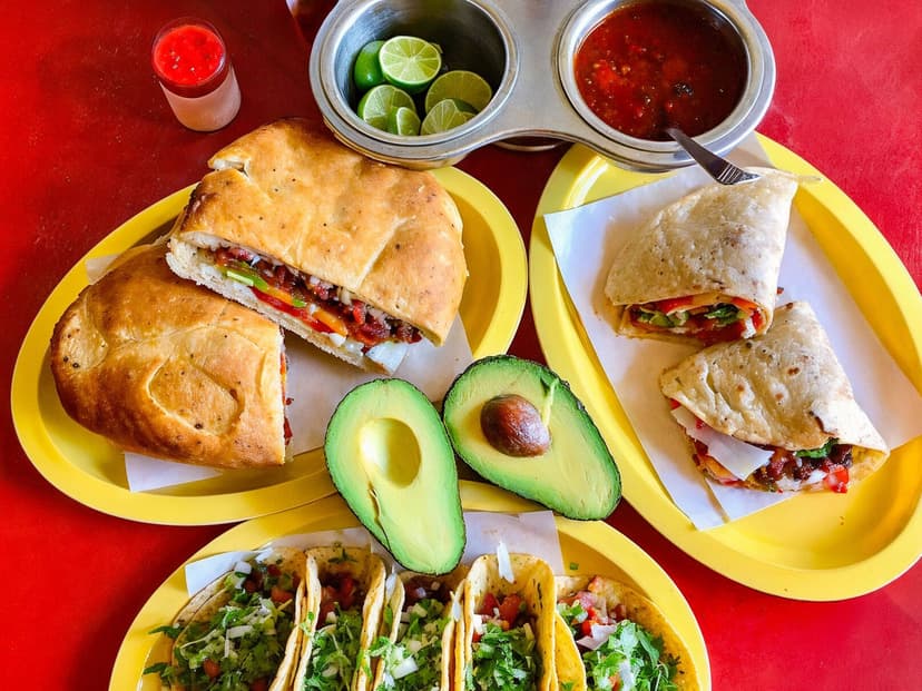 Súper Tortas y Tacos Filos