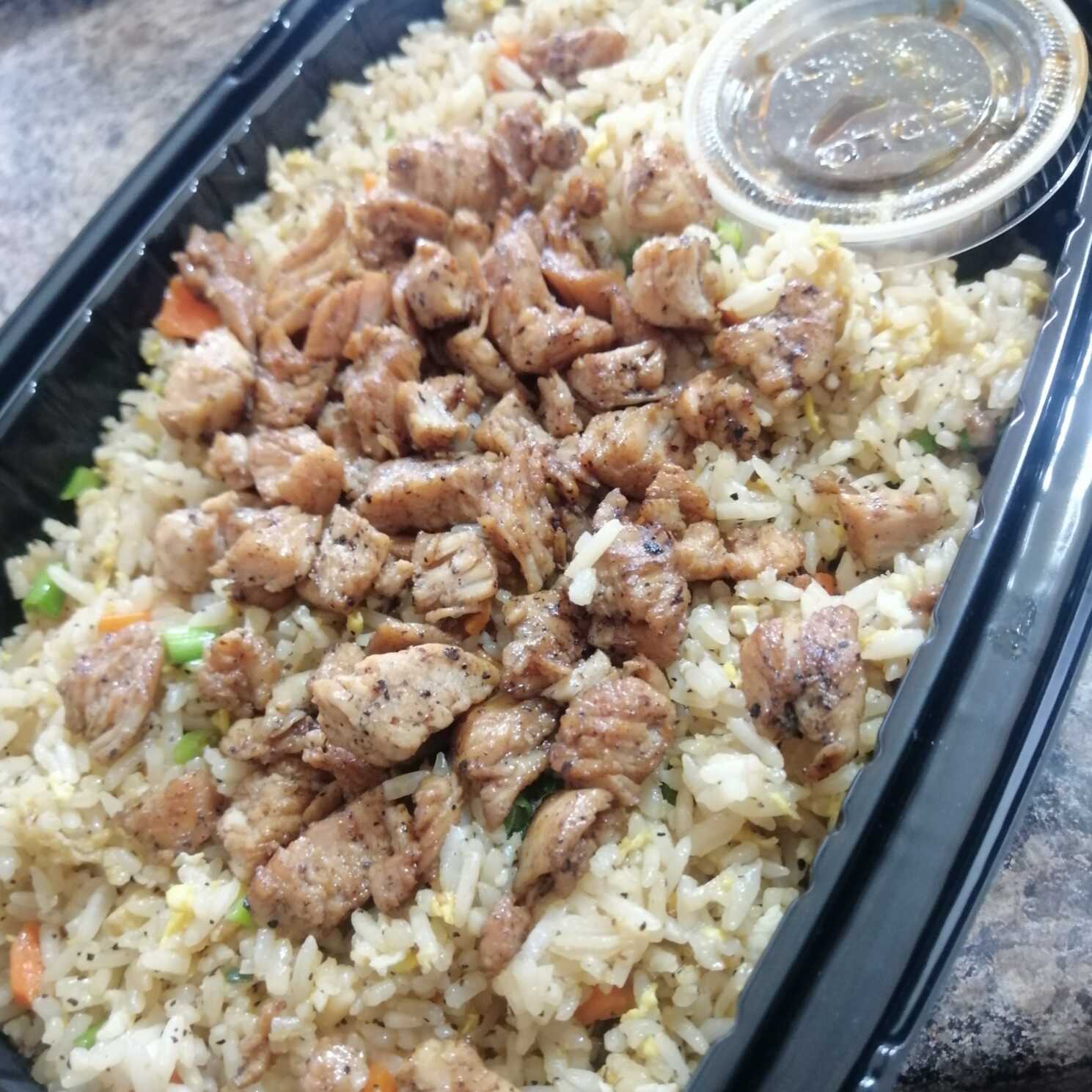 Yakimeshi mixto