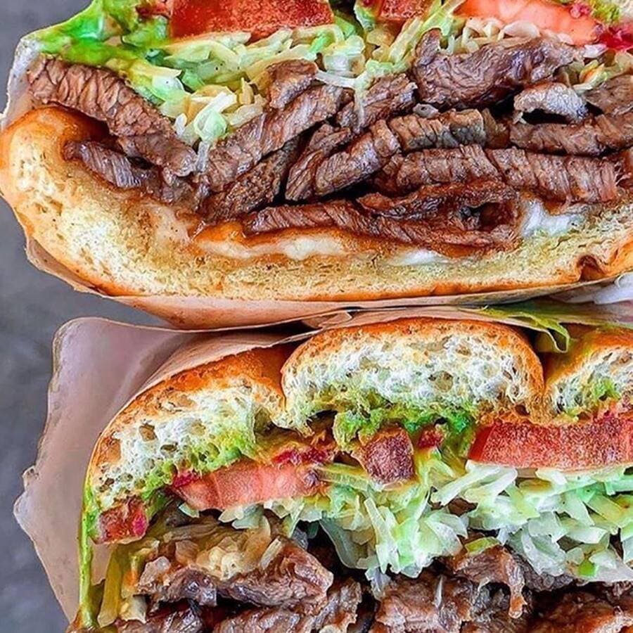 Torta de Pastor + 3 Tacos de Suadero