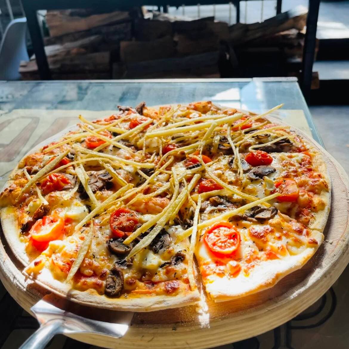 Pizza Nestro, 8 reb, 35 cm de diametro aprox