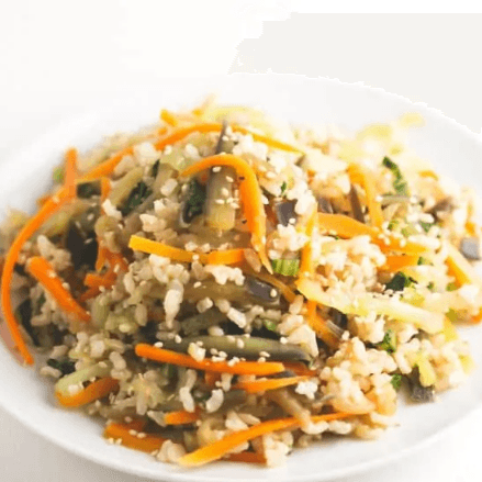 Arroz al Wok de Pollo " Personal "+ Bebida 250ml