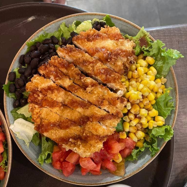 Crunchy BBQ Ranch Salad