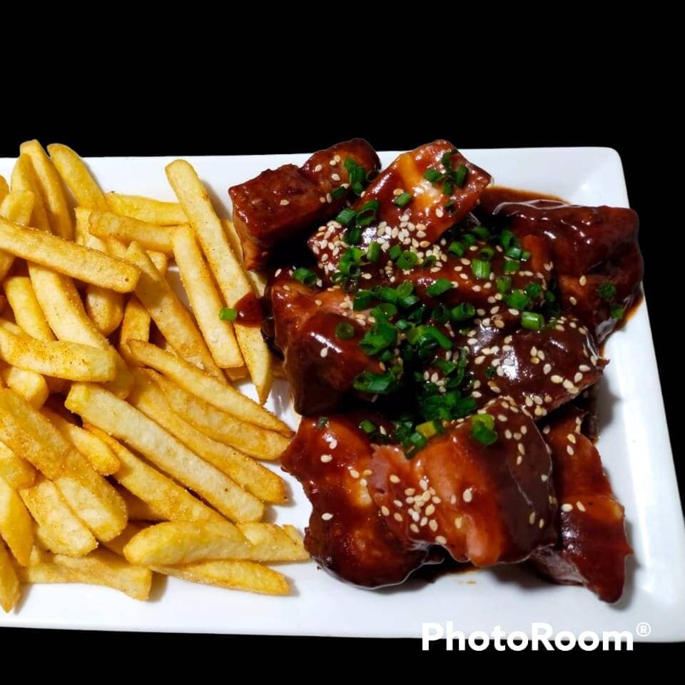 COSTICHARRON BBQ CON FRANCESA