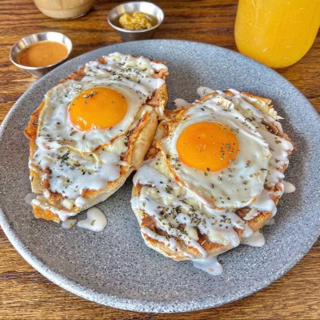 Molletes