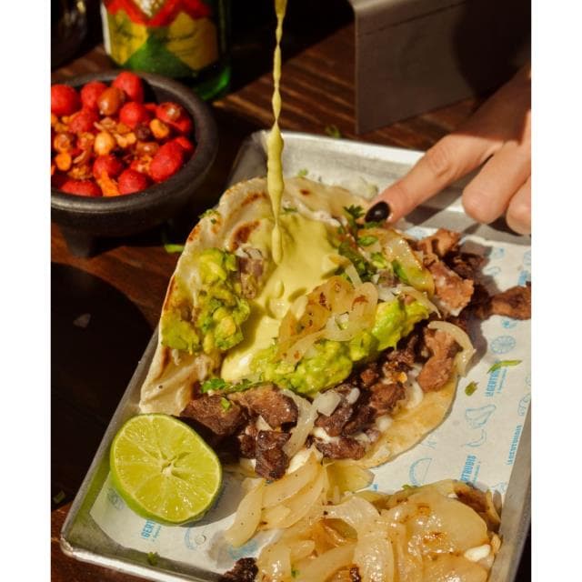 PIRATA DE CARNE ASADA AL CARBÓN