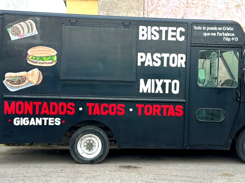 Montados tacos y tortas SR