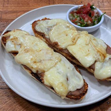 Molletes Clásicos