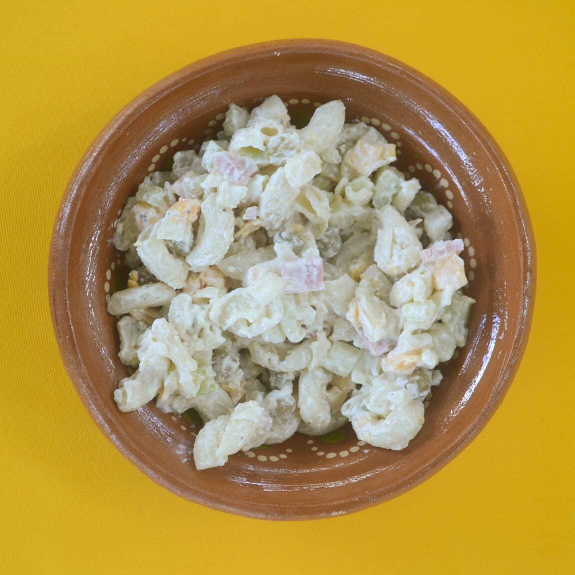 Coditos con Jamón y Queso Amarillo, 240 ml