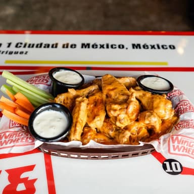 Orden de 18 Piezas de Alitas