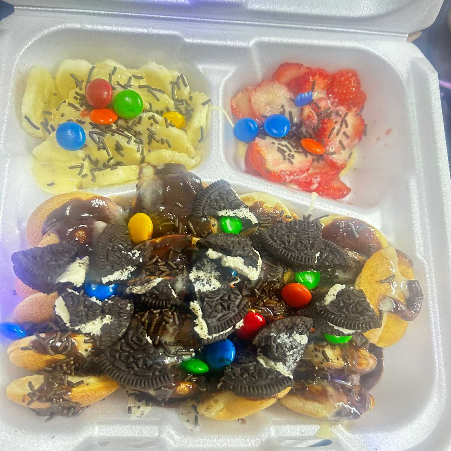 MINI PANCAKES CON TOPPING