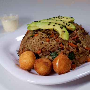 Yakimeshi Especial