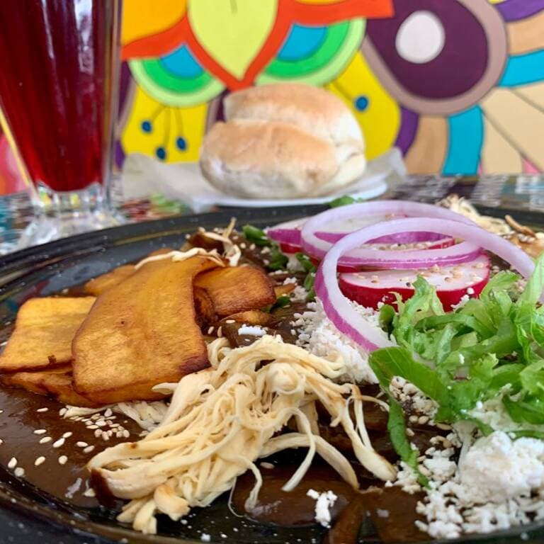 Enmoladas de Pollo