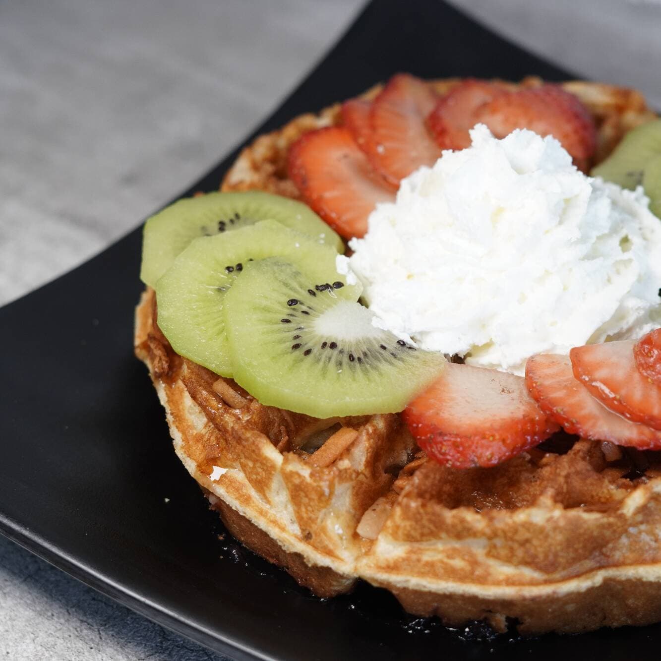 Waffle Kiwi-Fresa