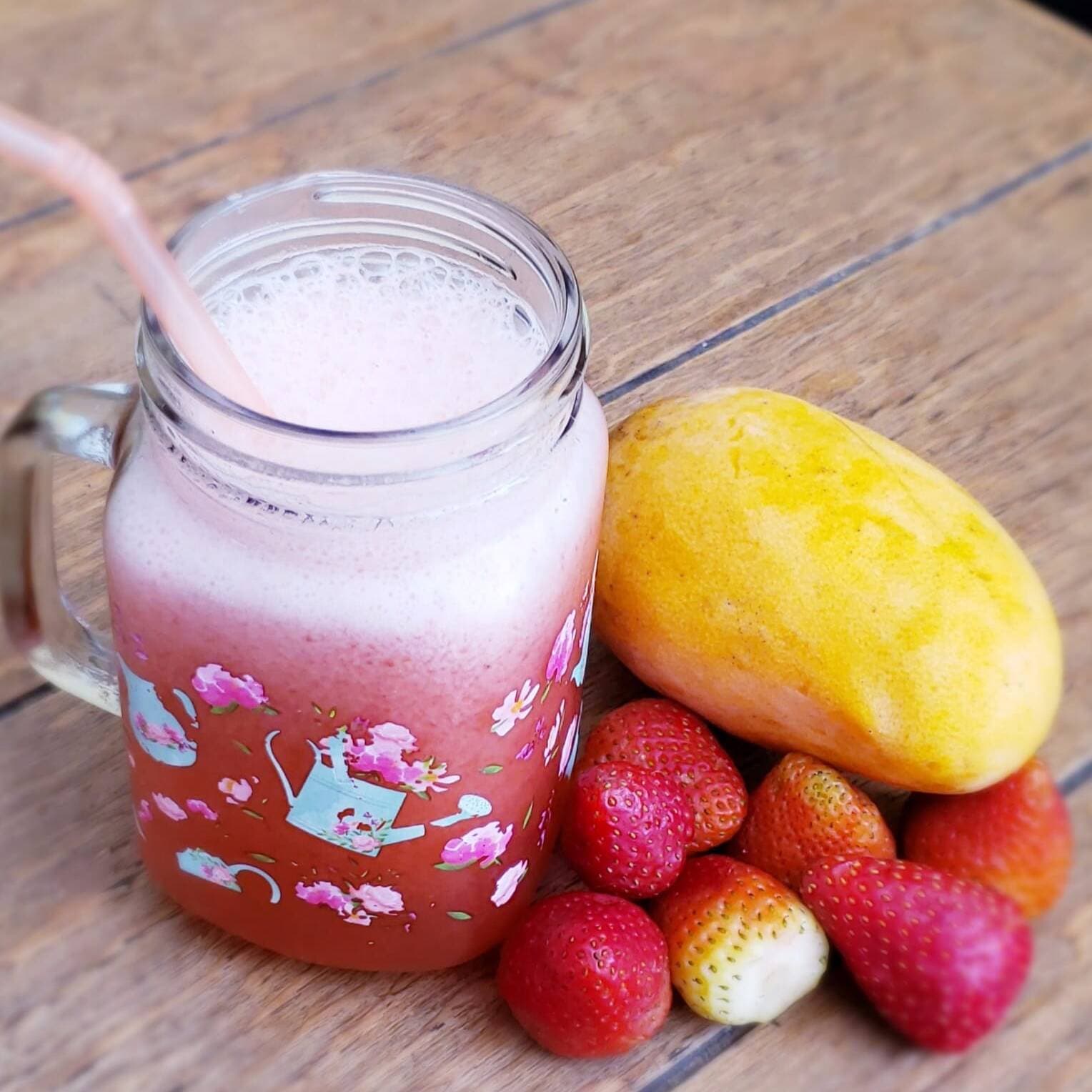 Agua de Frutas Natural (Temporada)