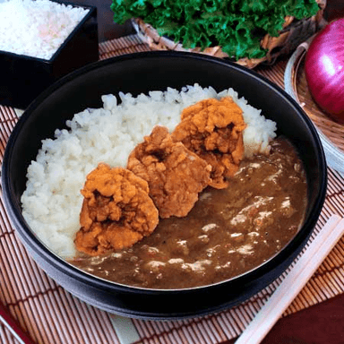Curry con Kara-Ague