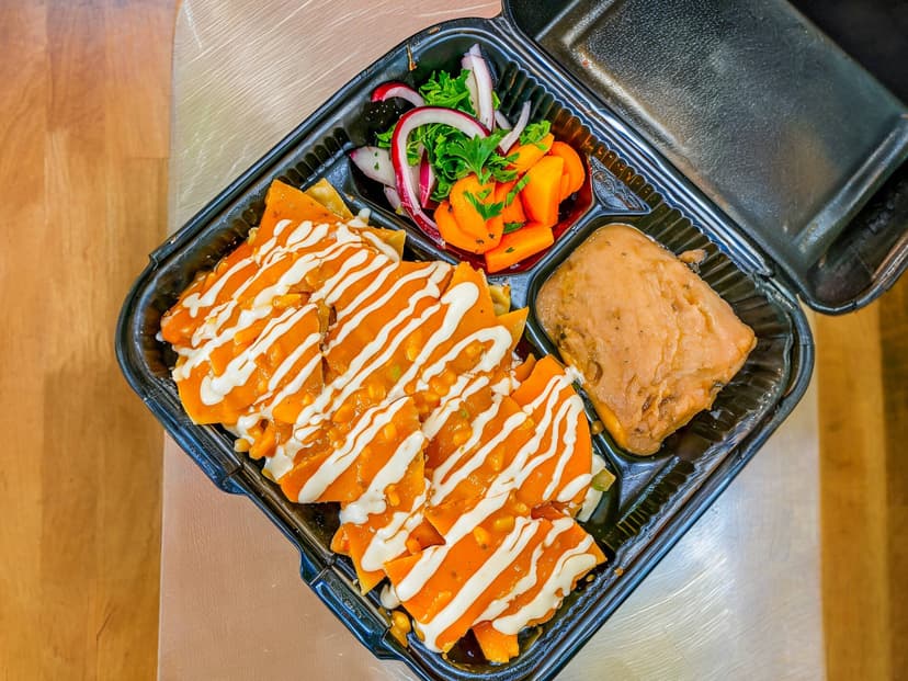 CHILAQUILES DE LA UNI (AREA MÉDICA