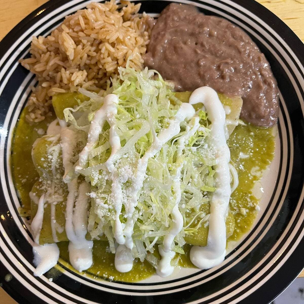 RICAS Enchiladas Suizas😋