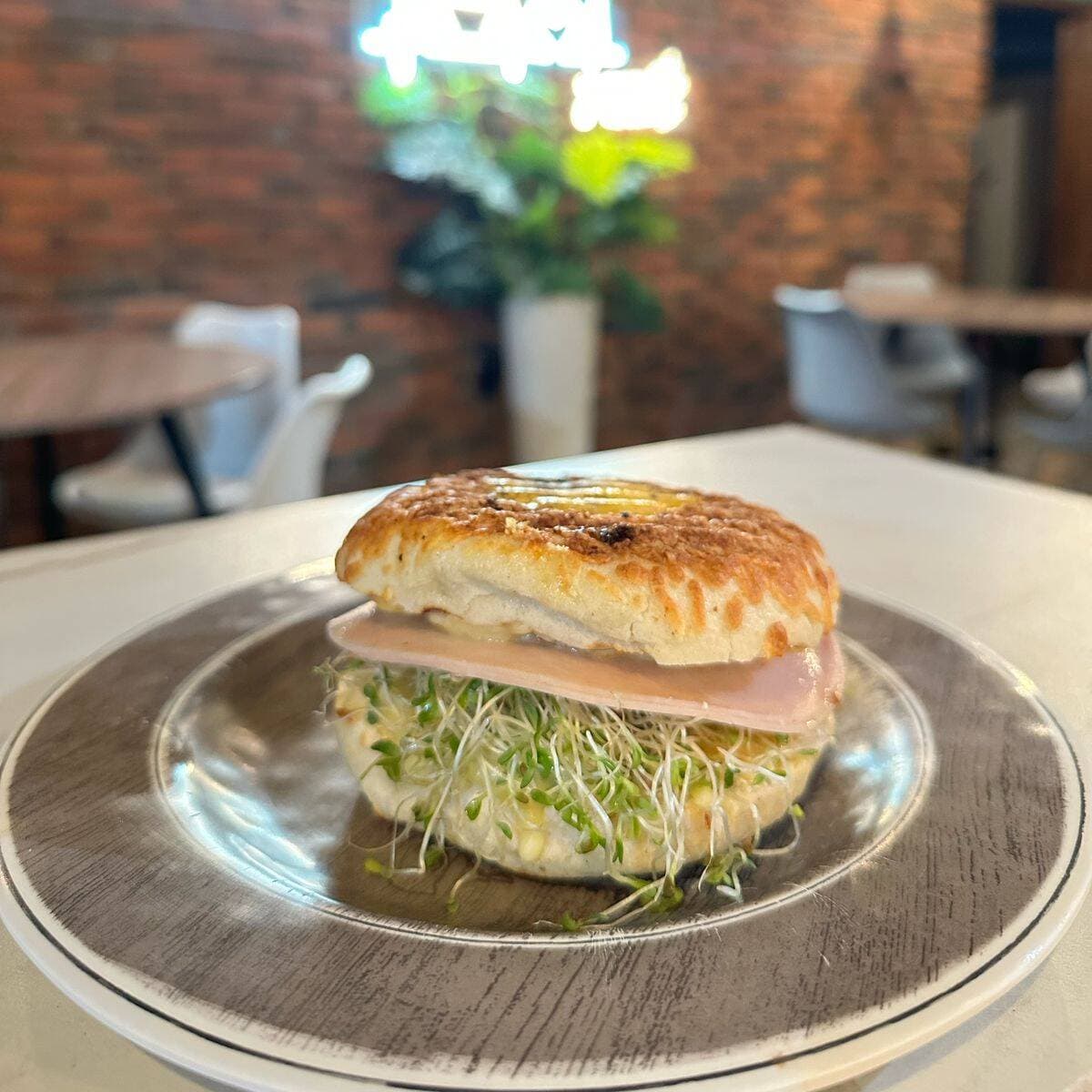 Bagel Salado