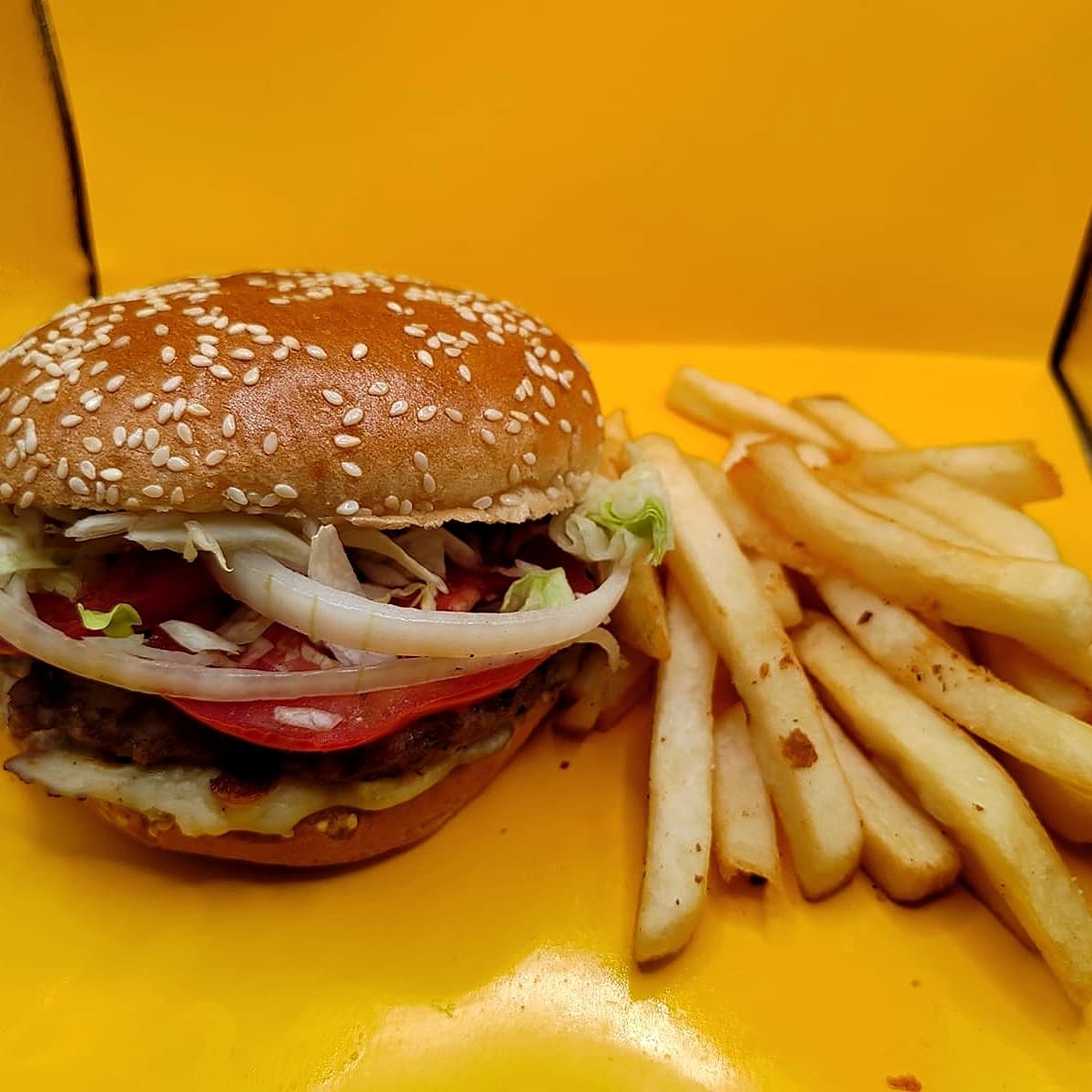 Hamburguesa con papas