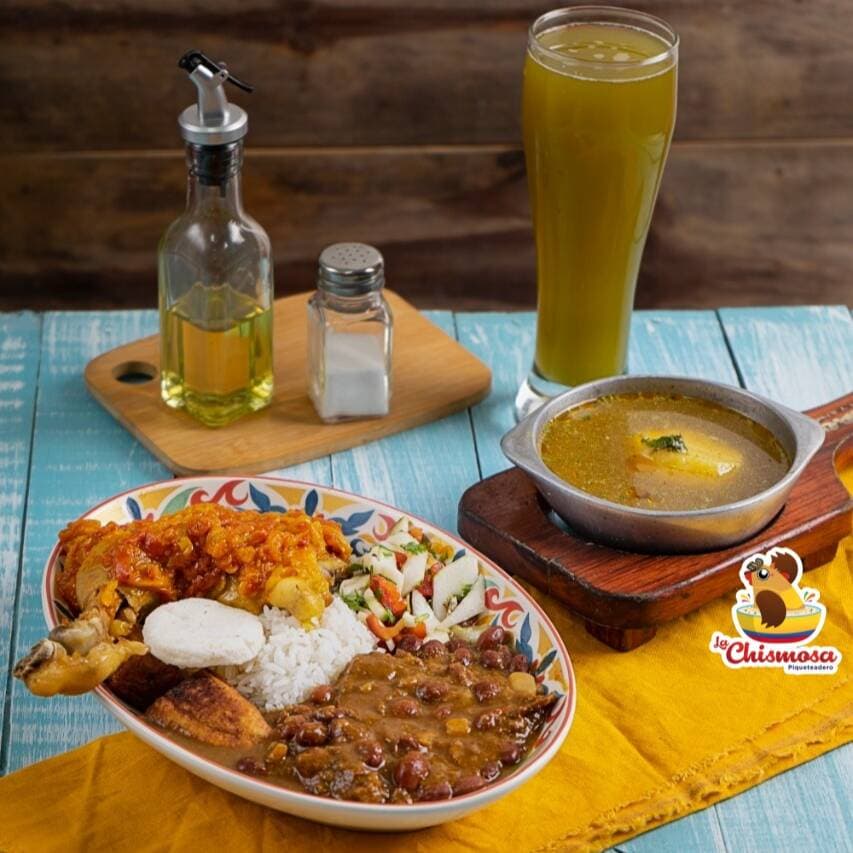 Almuerzo Ejecutivo con Pollo o Proteína