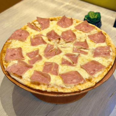 Pizza de Jamón y Queso