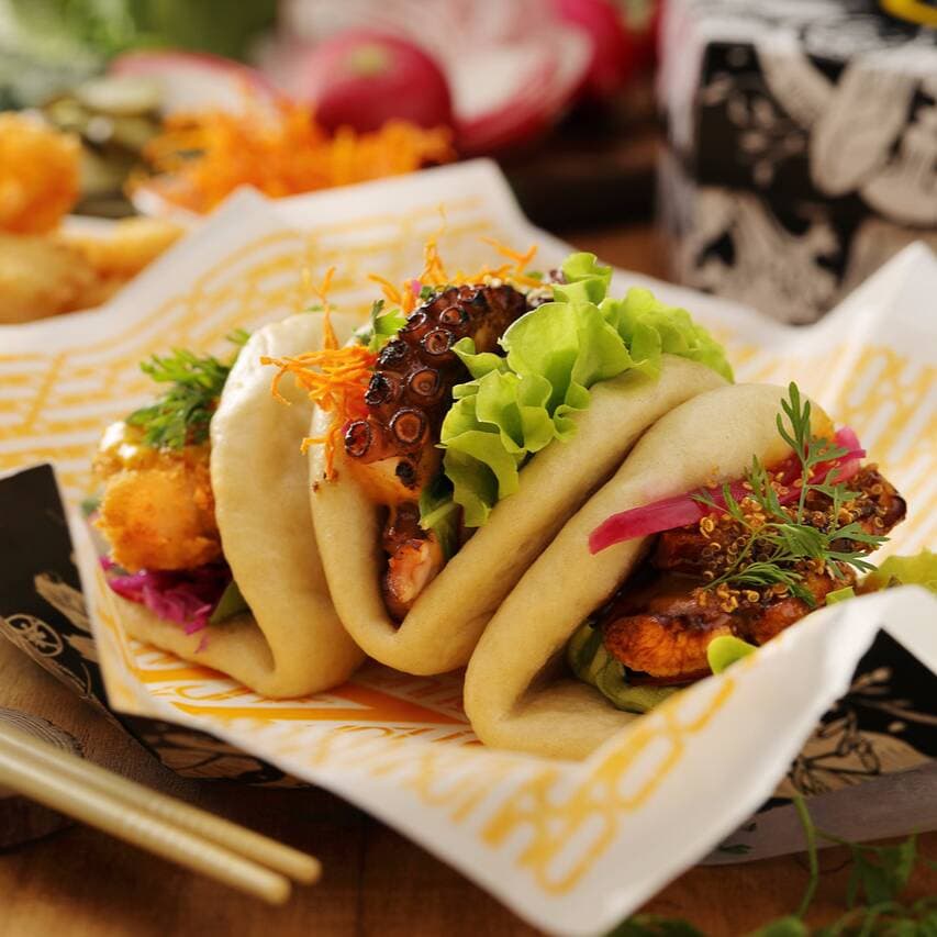 Bao Buns x3