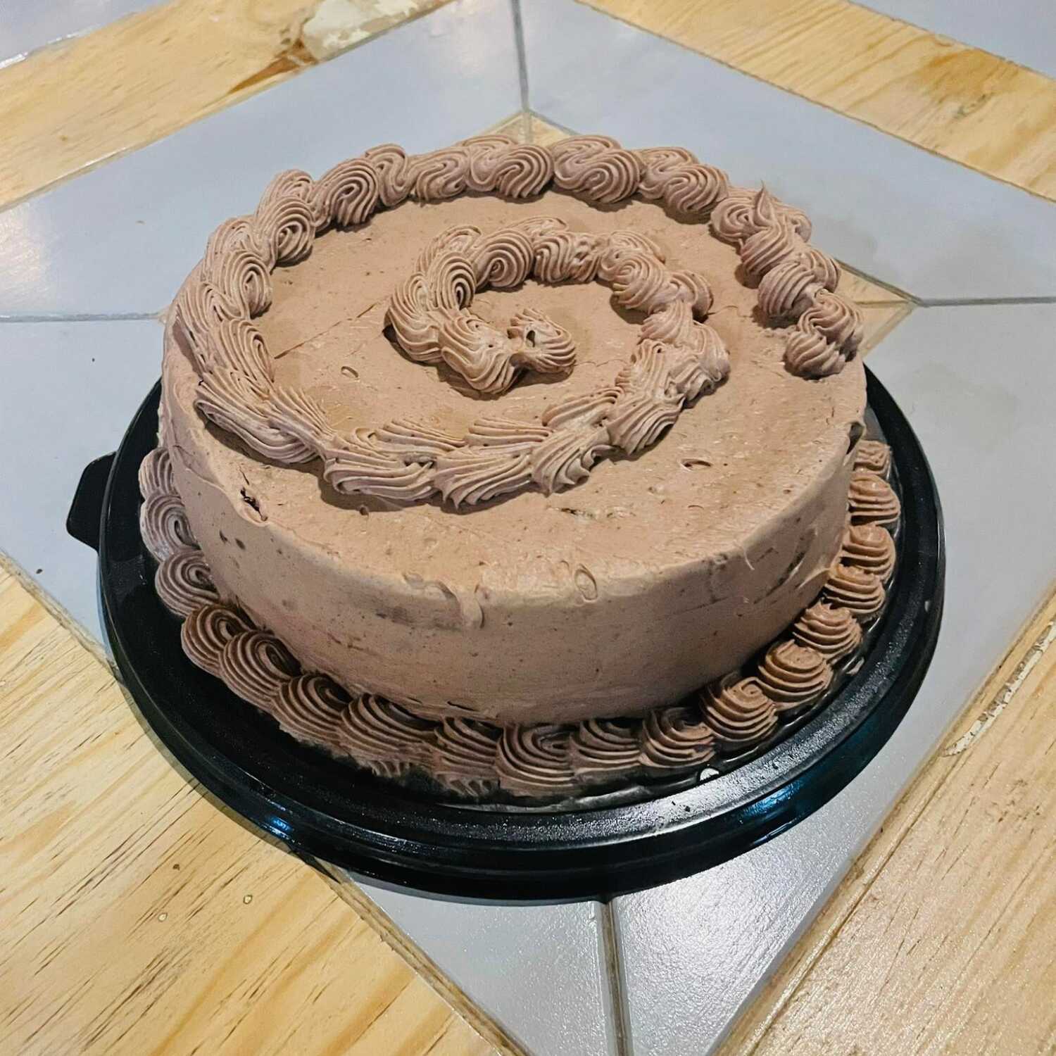 Pastel Chocolate Mediano 10-12 reb