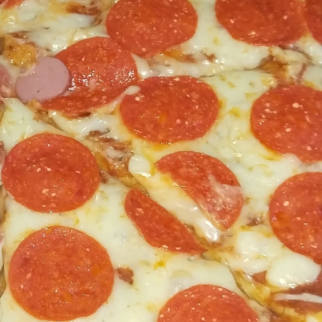 Pizza Pepperoni Mediana