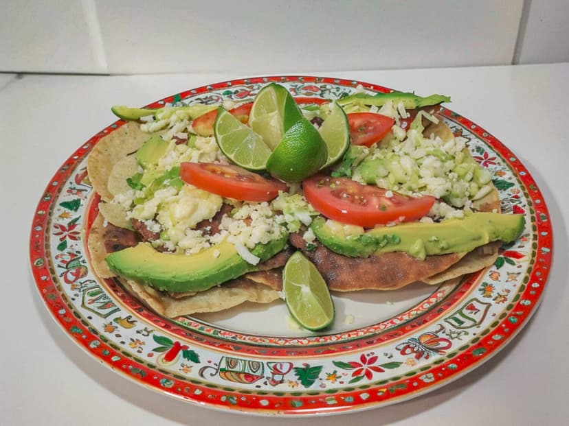 Koma; Tsu Burguer