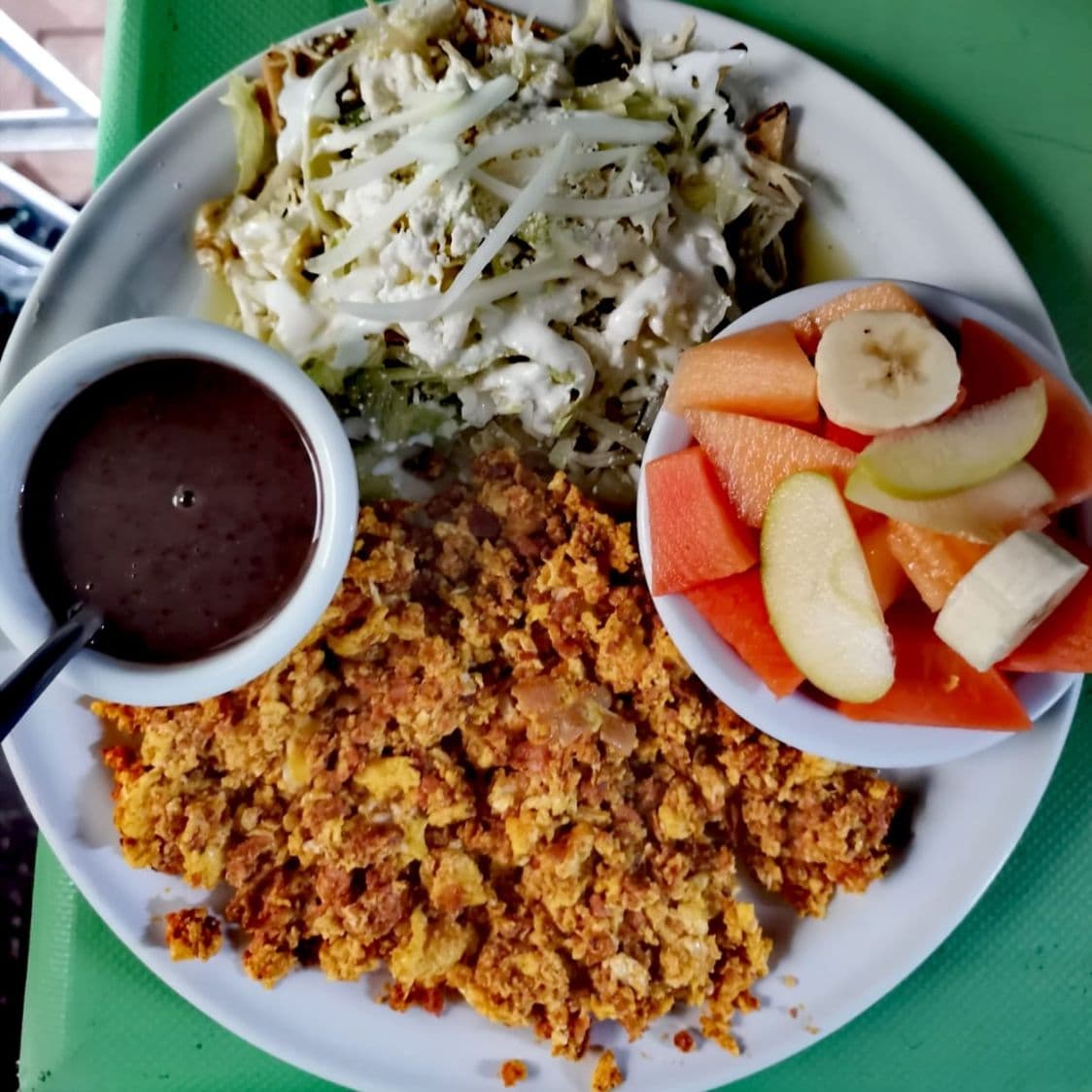 PAQUETE  HUEVO CON LONGANIZA