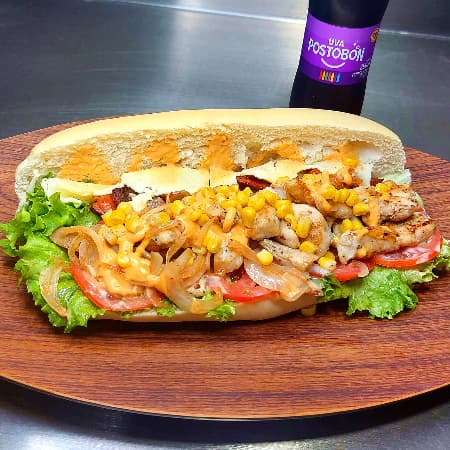 Sandwich Currambero + Gaseosa 250 Ml
