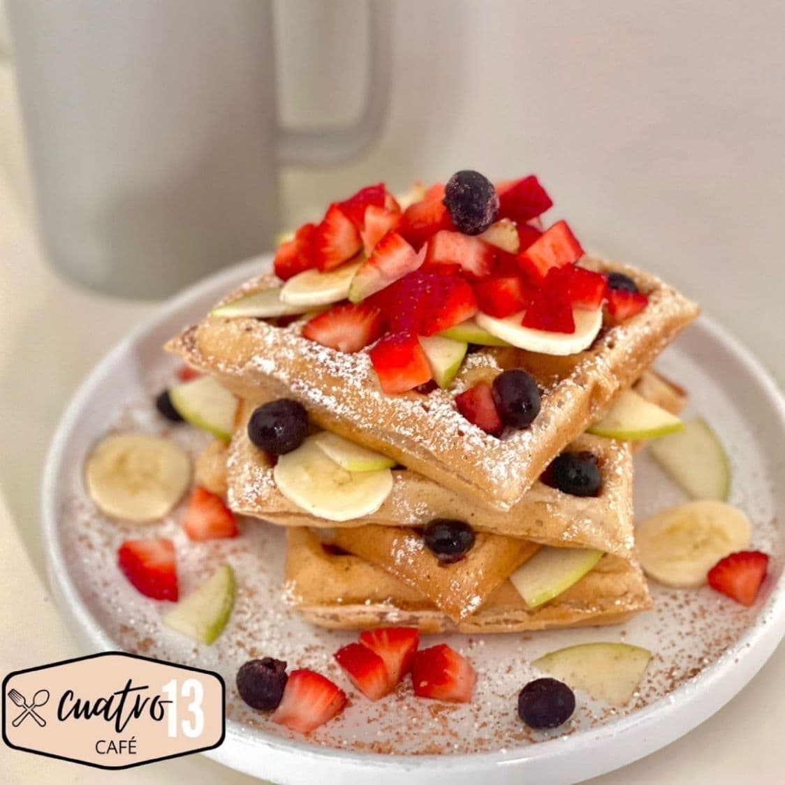 Waffles con Fruta 🍌