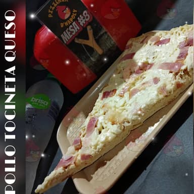 Pizza de 1 Porción Pollo Tocineta