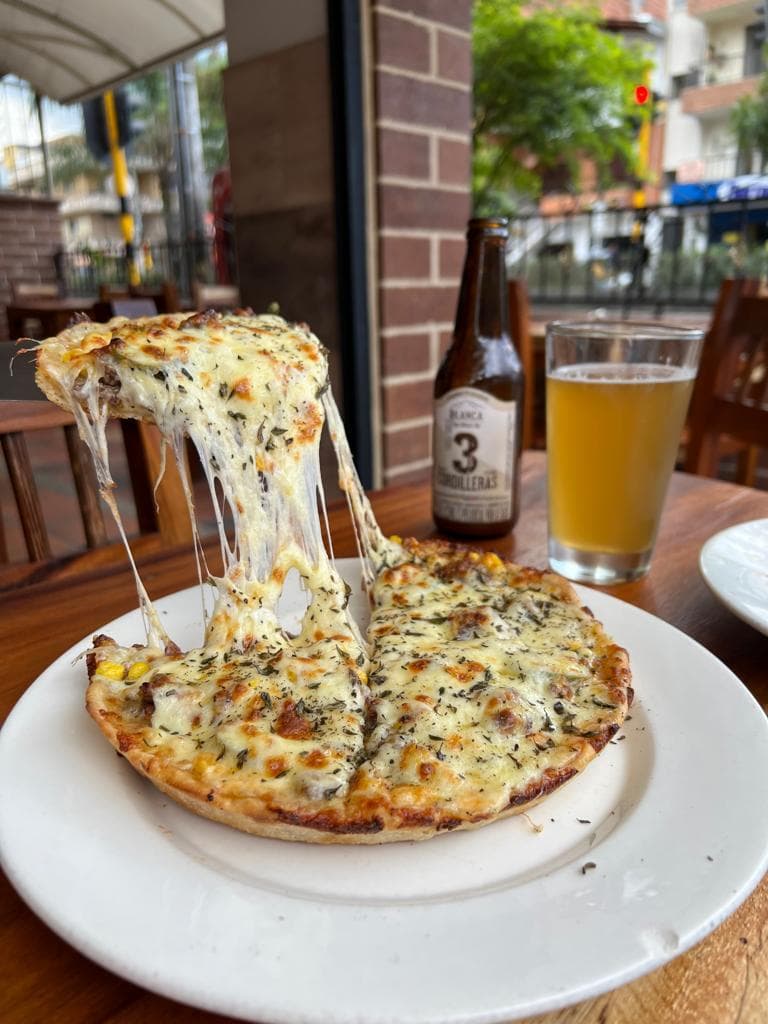 Bigote Pizzería Alemana - Laureles