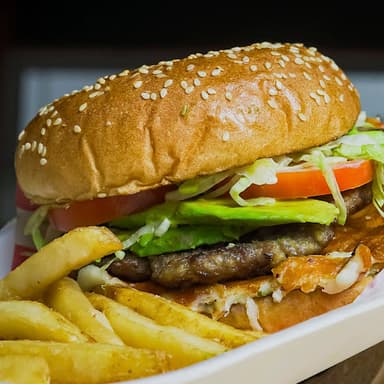 Hamburguesa Especial con Papas