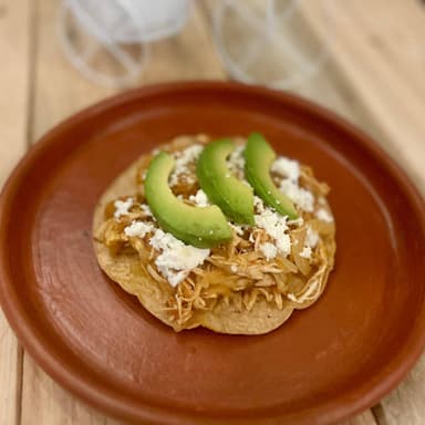 Orden de Tostadas de Tinga