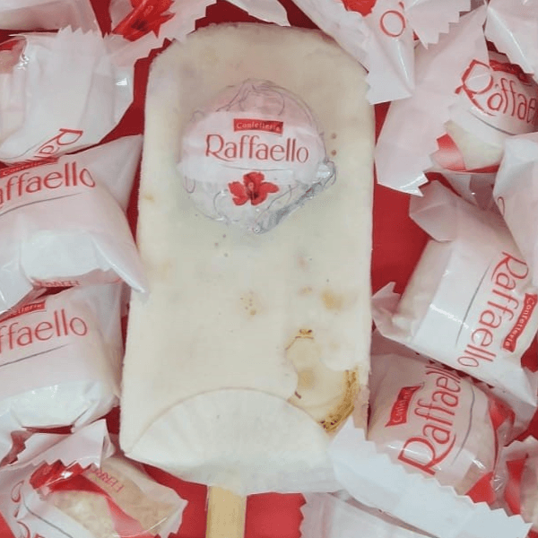 Paleta con Rafaello