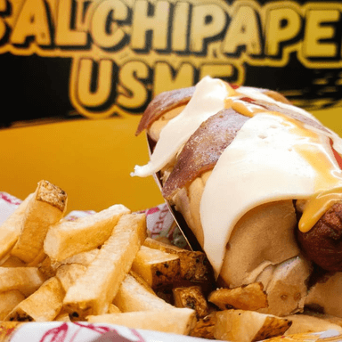 Perro americano +papas artesanales+bebida